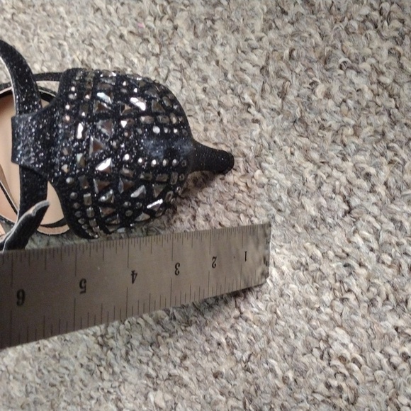 Delicacy Black and Silver Heels - Picture 10 of 11